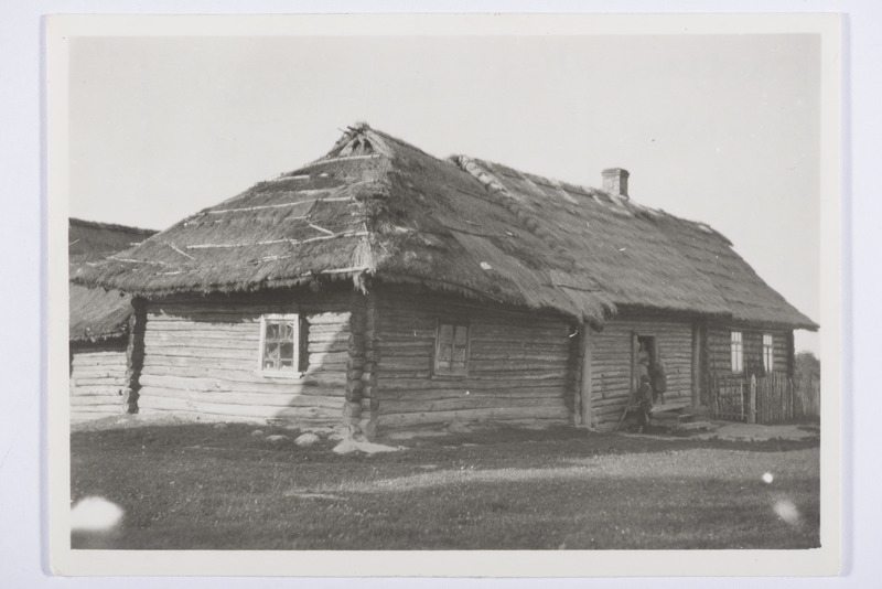 Vana suitsutare, selle taga seenine ning otsas uus tare, Lädina k, Piirikivi t