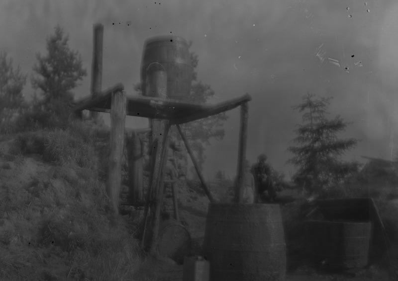 Aleksander Vohta tõrvapõletamise ahi Metsapalu talus, Kallivere, Eesti-Ingeri