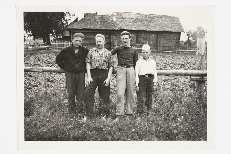 Külapoisid Tšurilkovost