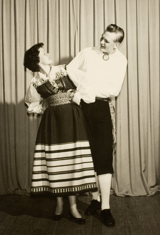 Seabrooki rahvatantsurühma tantsijad Mare Rünk ja Vallo Truumees, u 1959.