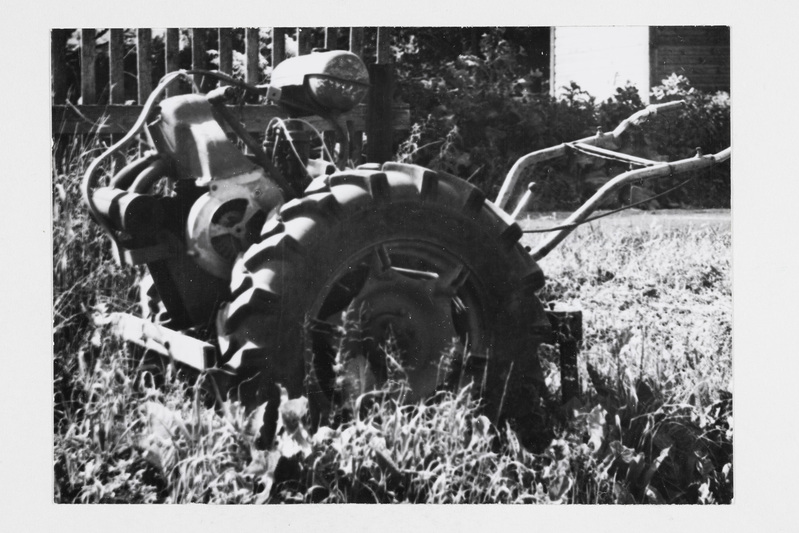 Aiatraktor, teinud omanik Endel Allmann (sünd. 1951) umbes 5 aastat tagasi.