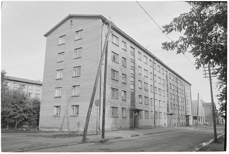 Nõukogude 12, Tartu
