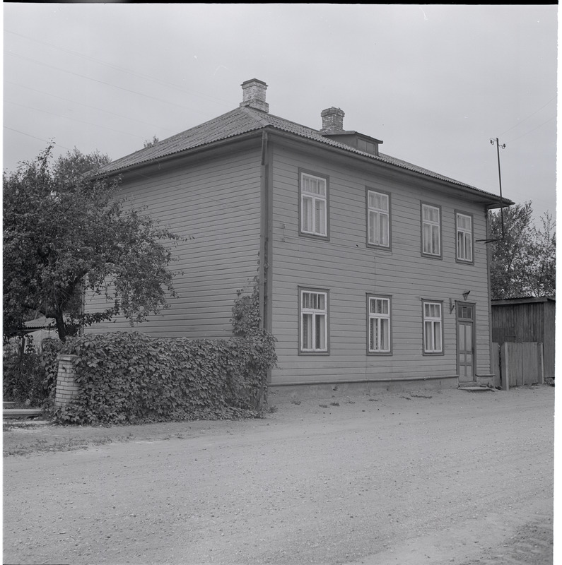 Alevi 16, Tartu. Ehitatud umbes 1932