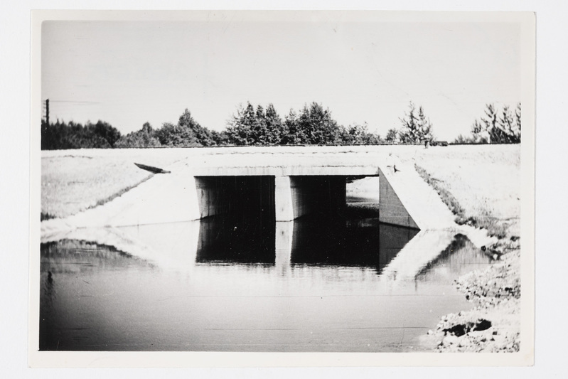 Tootsi raudteesild üle Sauga jõe, ehitatud 1970. a.