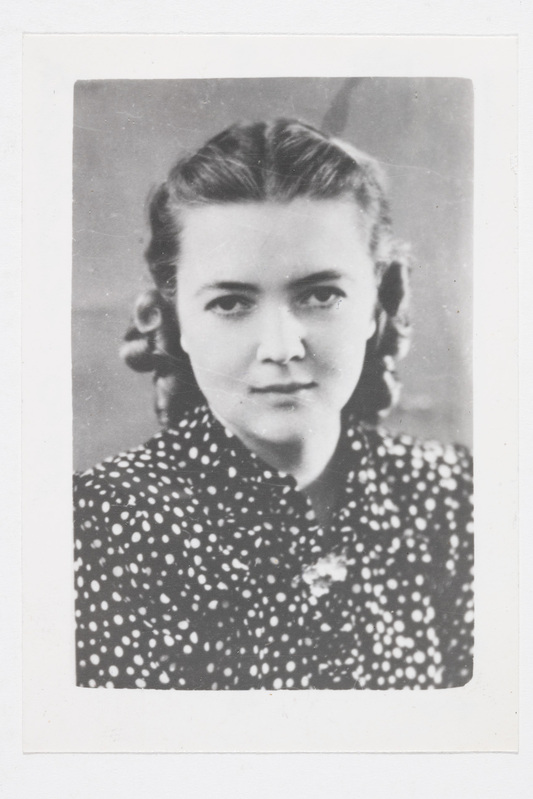 Salme Jõgis (Lindau). Selja kooli õpetaja 1952. a.