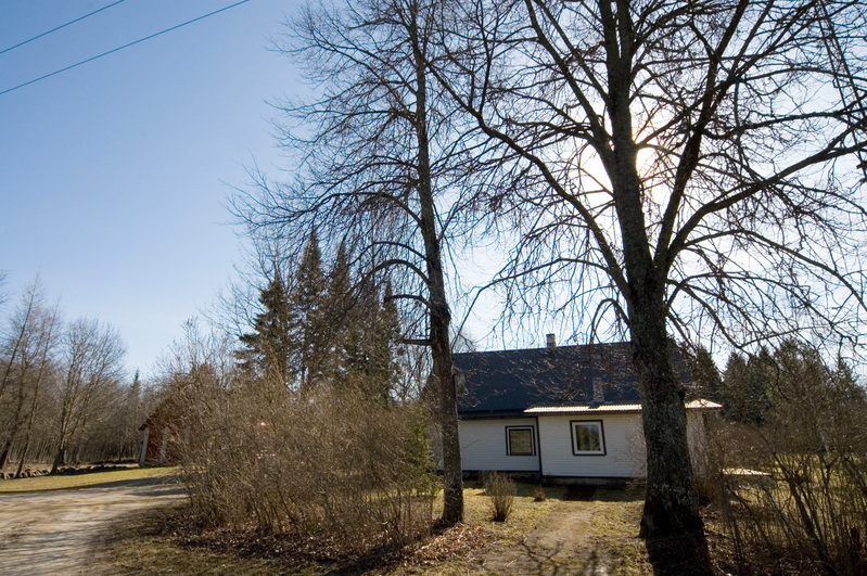 Vaade Pere-Reinu talu hoonetele