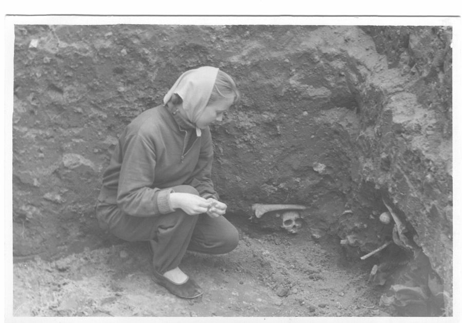 Arheoloogilised väljakaevamised Palamusel