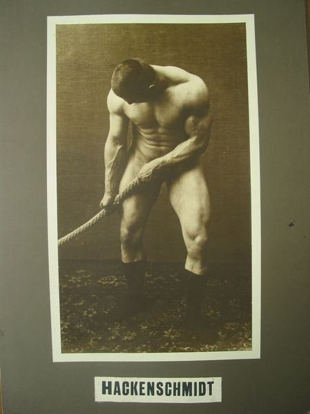 Georg Hackenschmidt köiega poseerimas