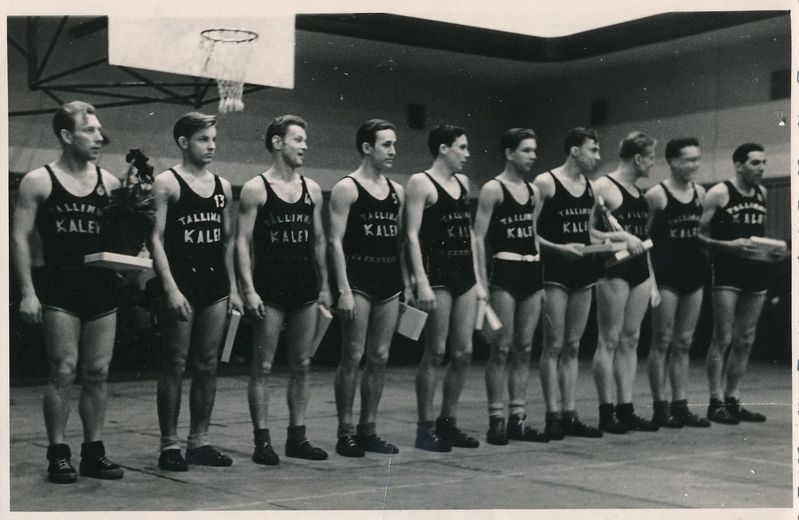 Tallinna Kalevi korvpallimeeskond