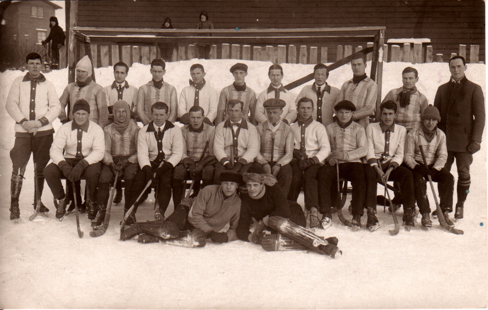 Grupp jääpallureid