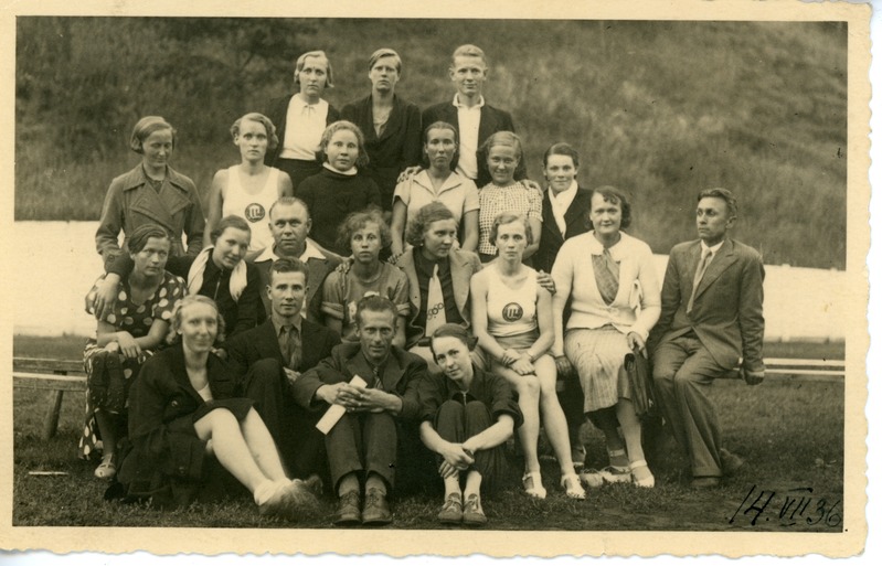 Grupp kergejõustiklasi 1936