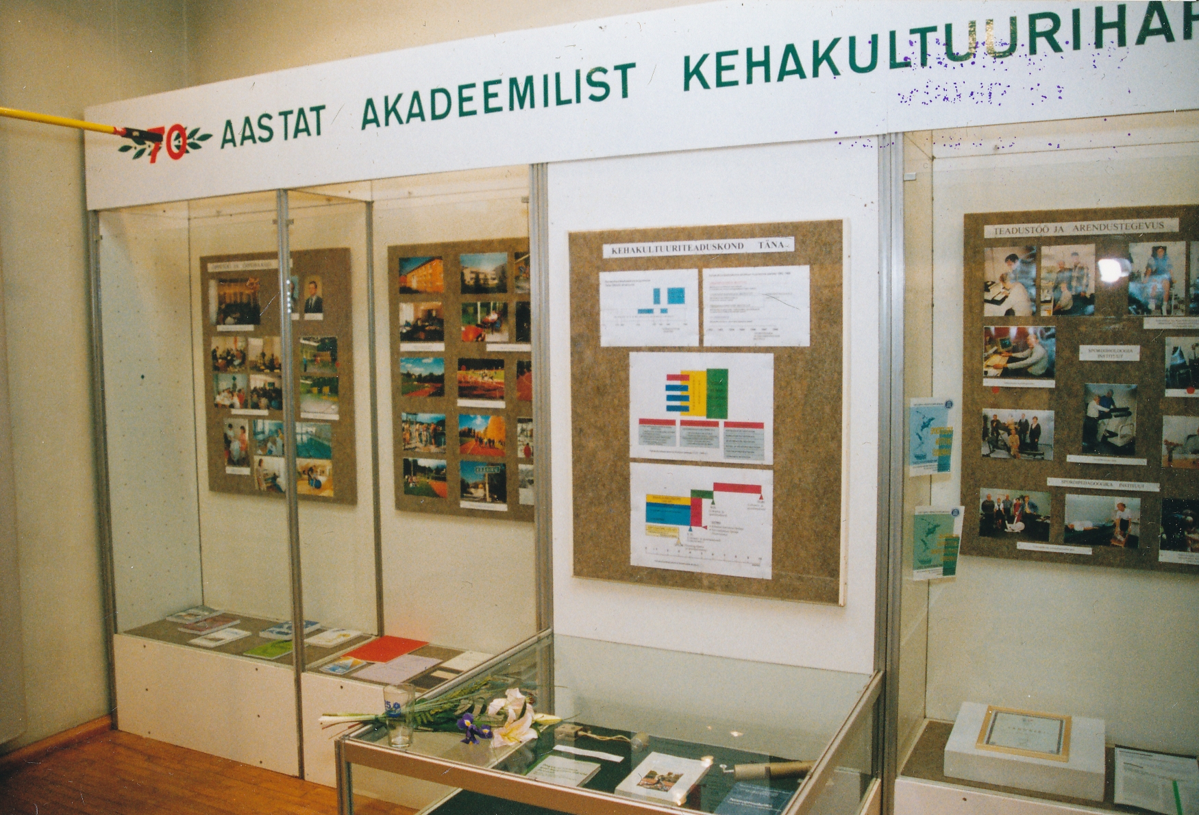 ESM näitus 70 aastat akadeemilist kehakultuuriharidust Eestis