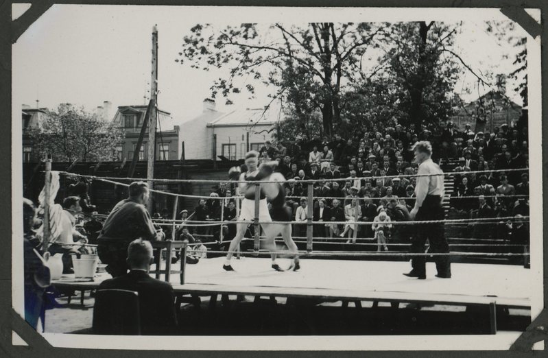 Poksikohtumine Eesti töölisspordi võistlustel Kalevi väljal