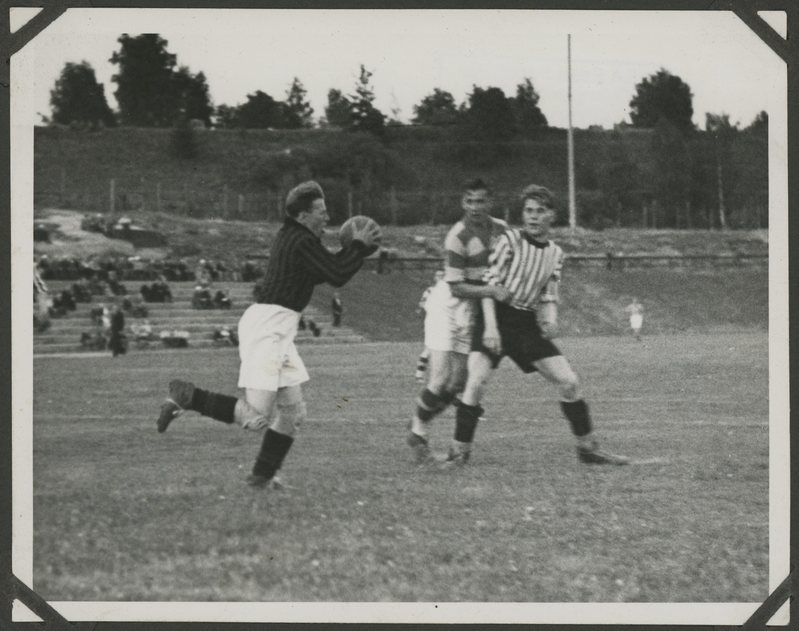 Tallinna Töölisspordi Ühingu ja Toverid (Soome) jalgpallis Viiburis