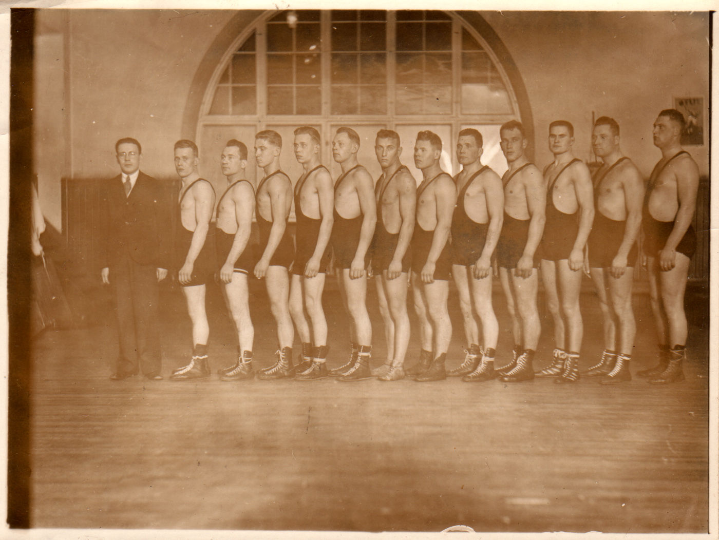 Tallinn - Helsingi töölissportlaste linnavõistlused maadluses 1932