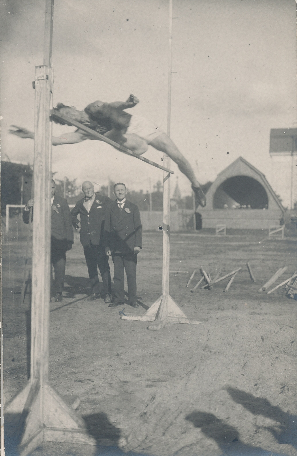 Aleksander Klumberg (Kolmpere) kõrgushüppel