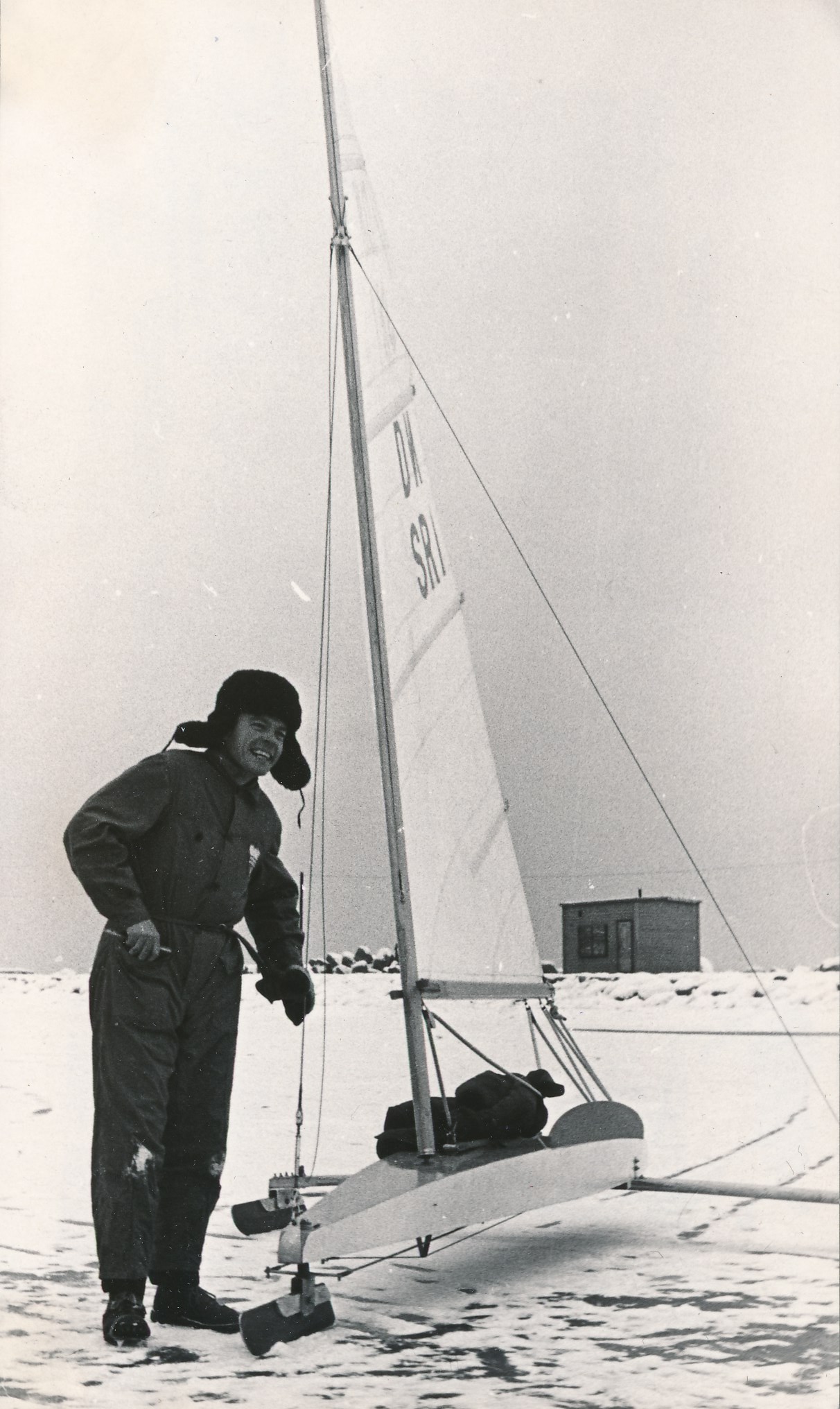 Esimese DN-klassi jääpurjeka katsetamine