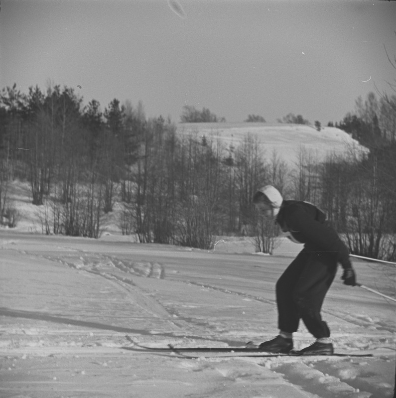 Murdmaasuusavõistlus 1947