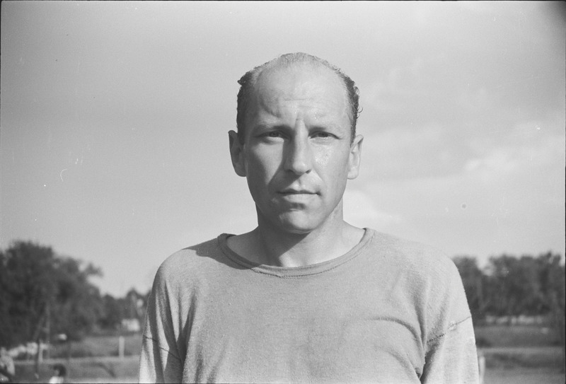 Jalgpallur Georg Siimenson, portree