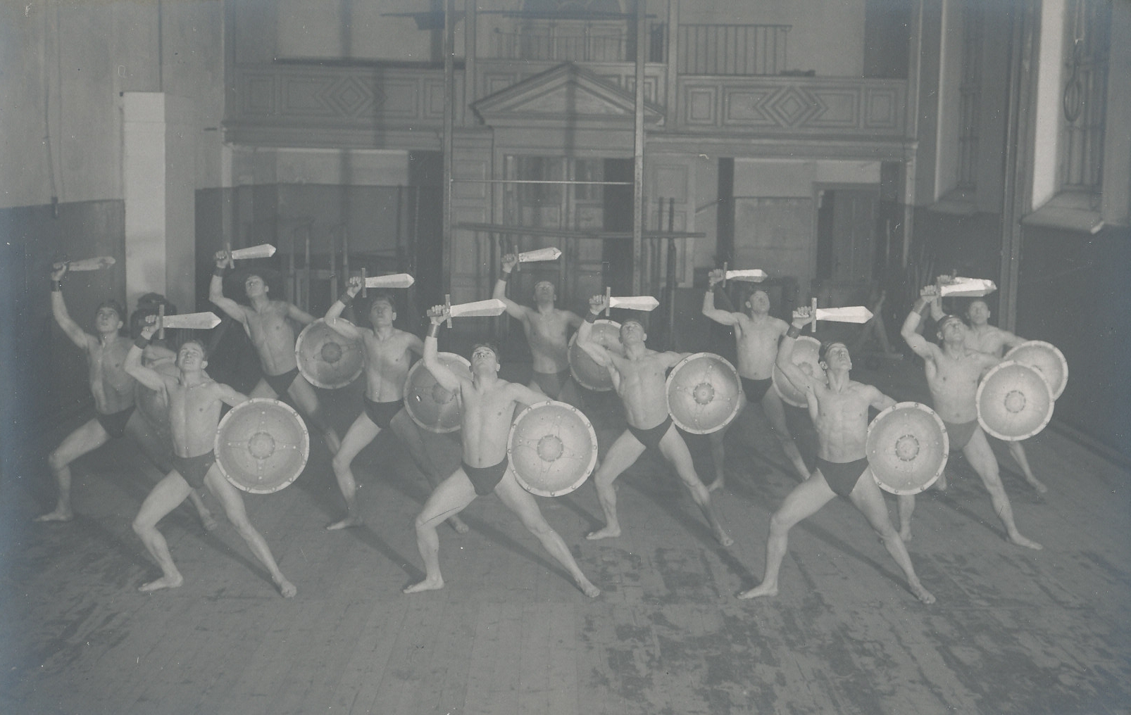 Tartu Kalevi meesvõimlejad