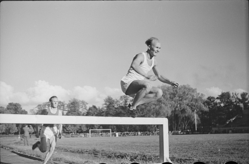 Takistusjooksu võistlus