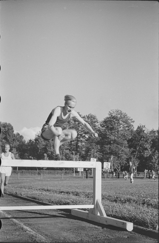 Takistusjooksu võistlus