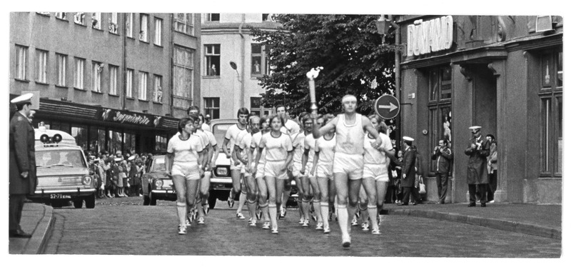 XXII Moskva suveolümpiamängude purjeregatt Tallinnas 1980, olümpiatule teatejooks