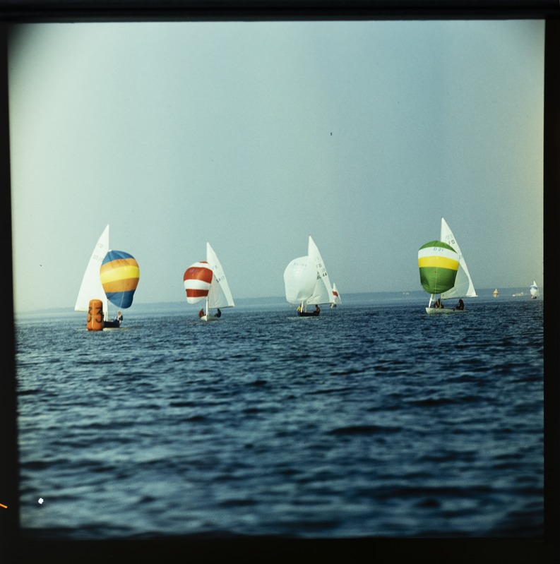 XXII Moskva suveolümpiamängude purjeregatt Tallinnas 1980, purjeklass "Lendav hollandlane" jahid merel