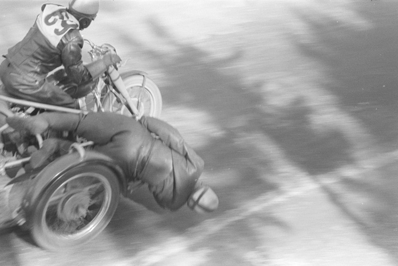 Mootorrataste ringrajasõidu meistrivõistlused 1949