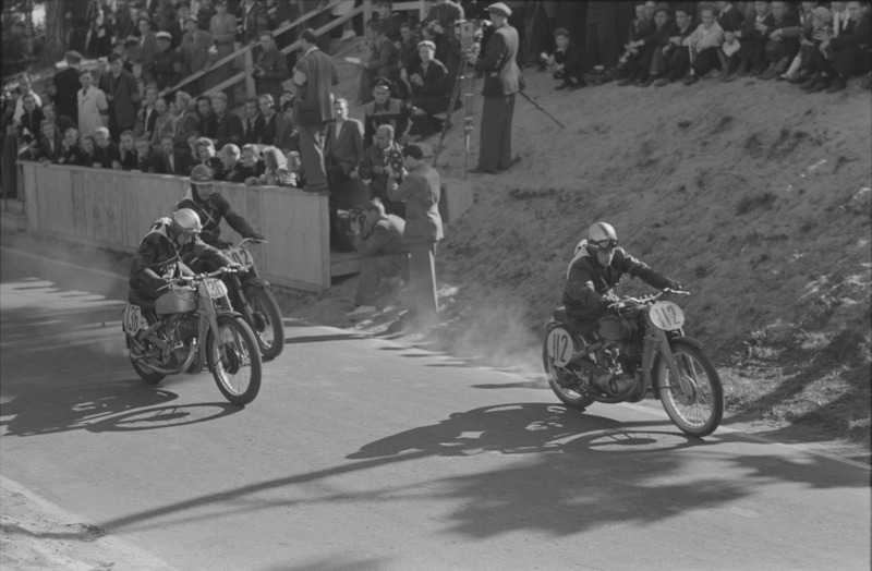 Mootorrataste ringrajasõidu meistrivõistlused 1949