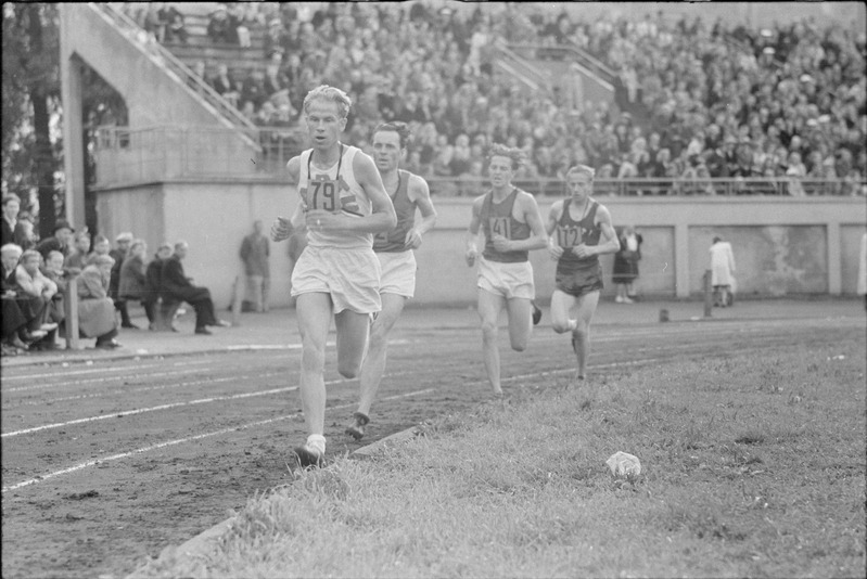 Eesti meistrivõistlused kergejõustikus 1949