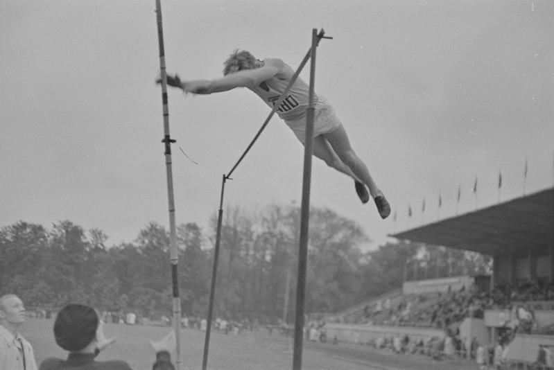 Eesti koolinoorte meistrivõistlused kergejõustikus 1949