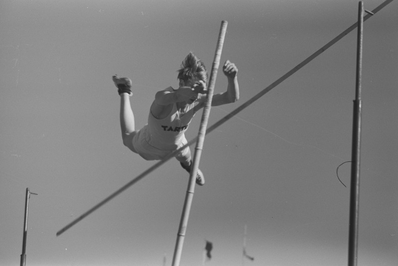 Eesti koolinoorte meistrivõistlused kergejõustikus 1949