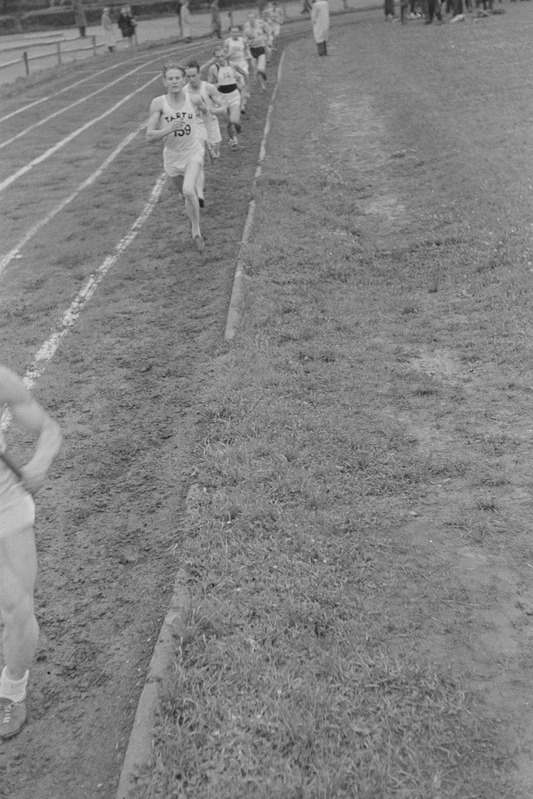 Eesti koolinoorte meistrivõistlused kergejõustikus 1949