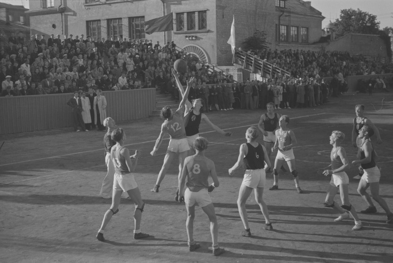 Eesti koolinoorte meistrivõistlused korvpallis