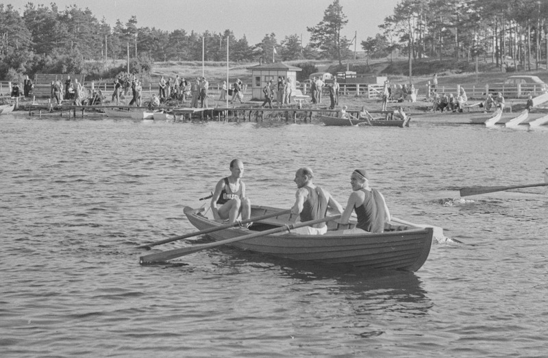 Kahepaatide sõudevõistlus Pirita jõel