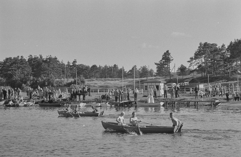 Kahepaatide sõudevõistlus Pirita jõel
