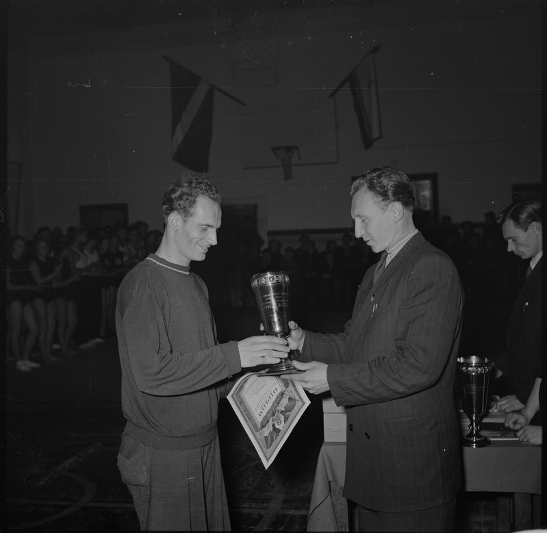 Eesti NSV esivõistlused sportlikus võimlemises