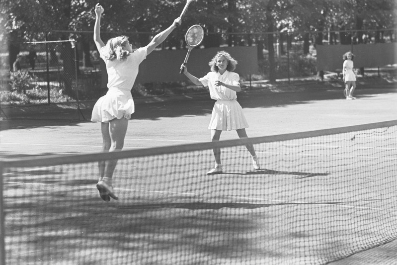 Tennis
