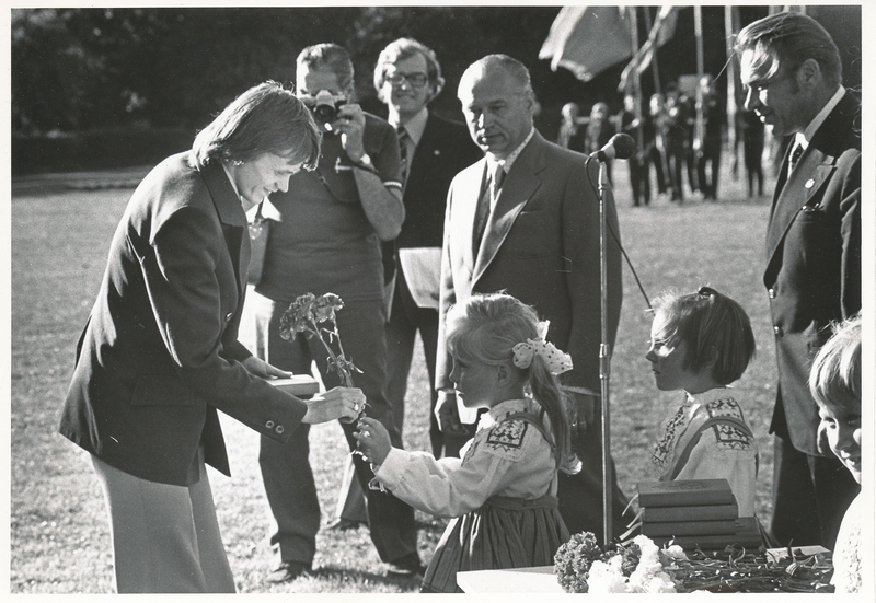 Üleliidulisele kehakultuurlaste päevale pühendatud spordipidu Tallinnas Kadrioru staadionil