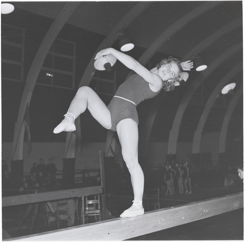 Tallinna meistrivõistlused sportlikus võimlemises 1956