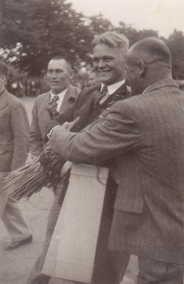 2-kordse olümpiavõitja Kristjan Palusalu vastuvõtt Eestis 1936