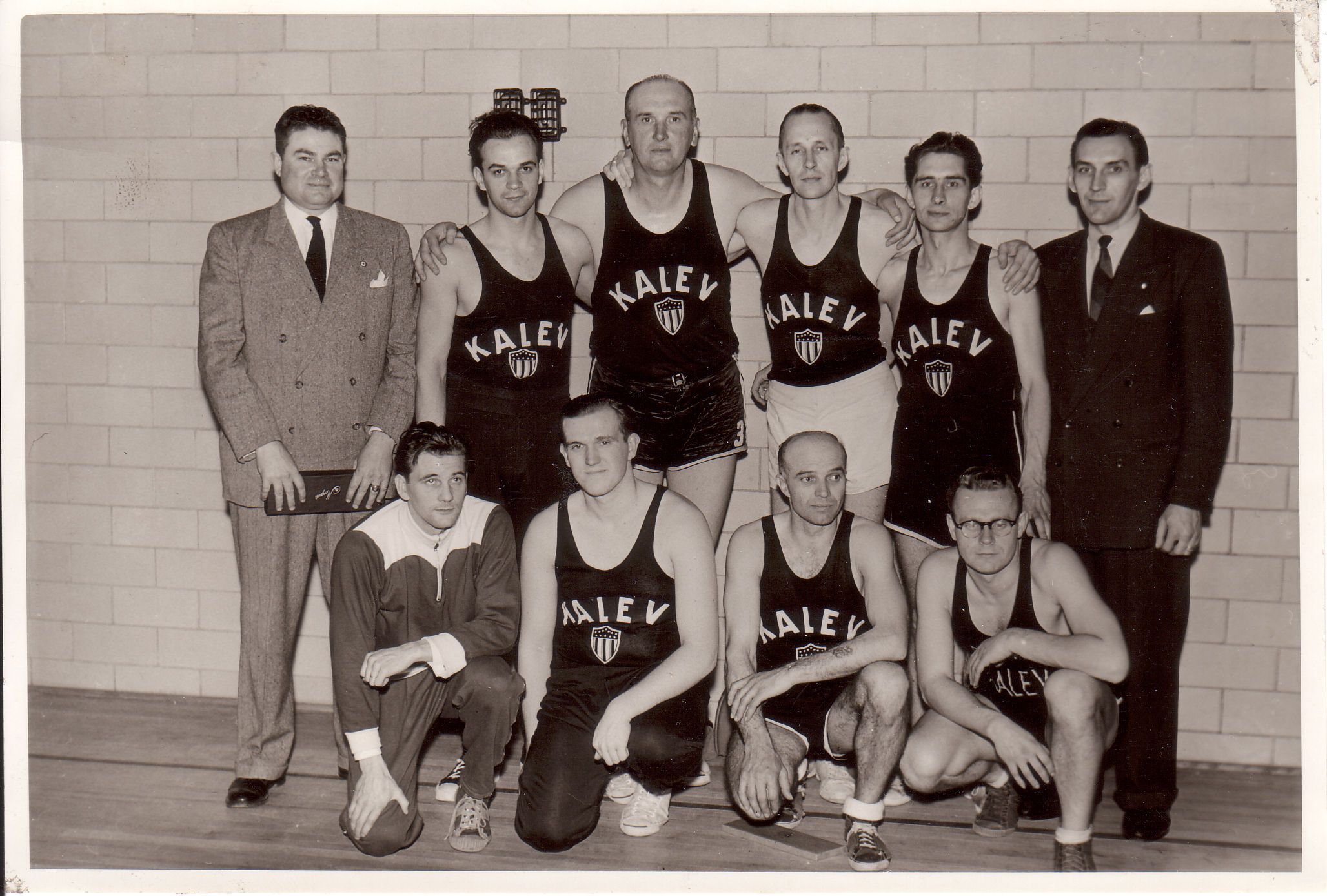 Toronto ESS Kalevi võrkpallimeeskond 1954