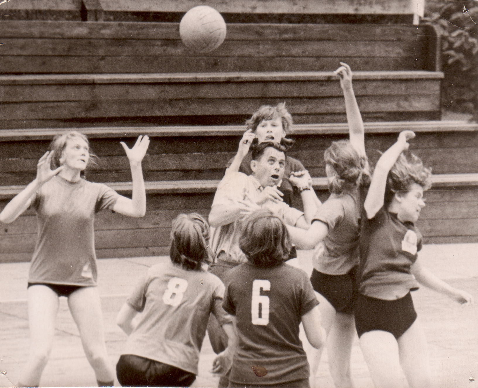 Moment naiste korvpallimängust 1960. aa