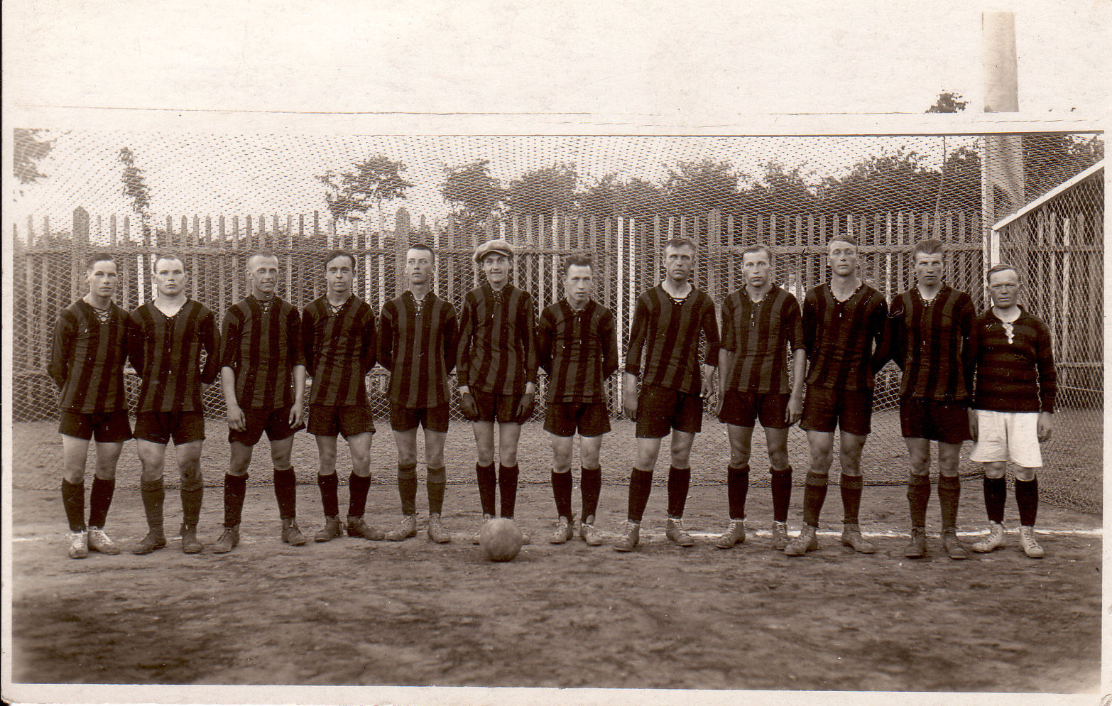 1. Eesti-Rootsi maavõistlus jalgpallis 1921