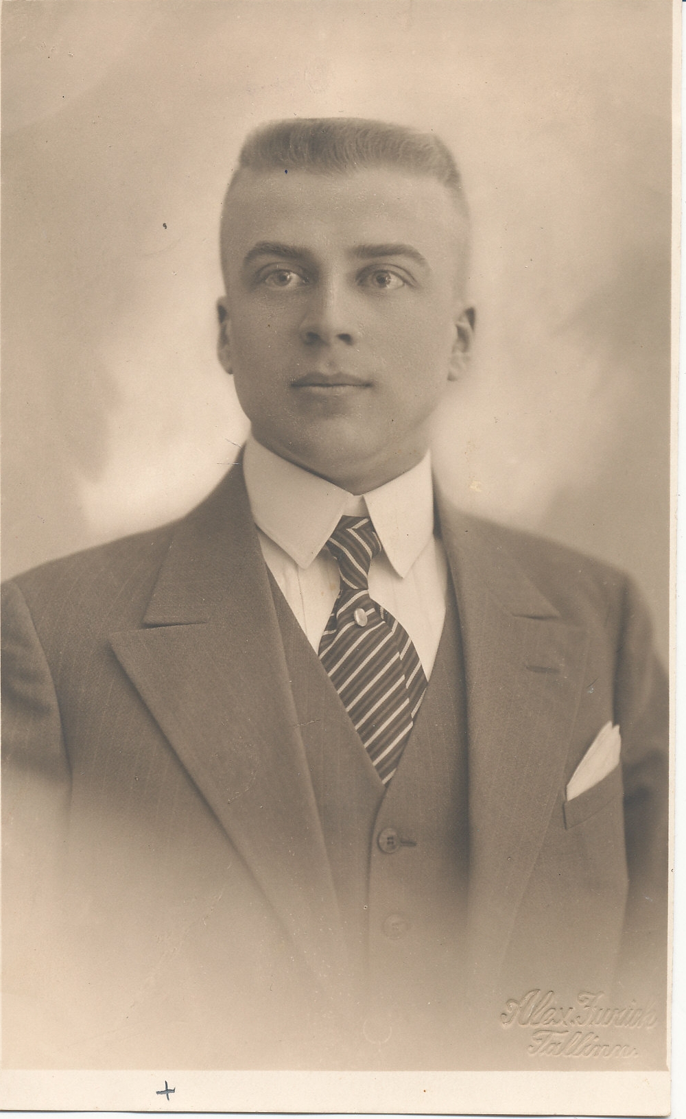 A. Auksmann