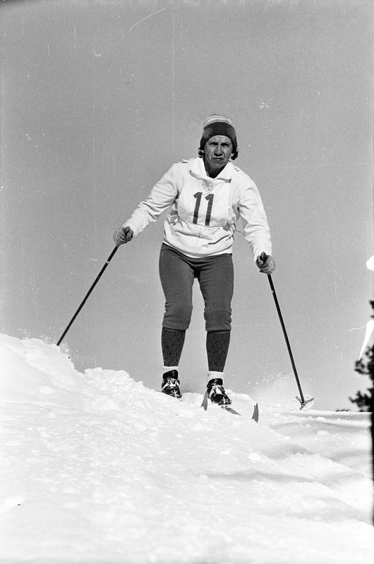 Murdmaasuusataja Karin Laine rajal