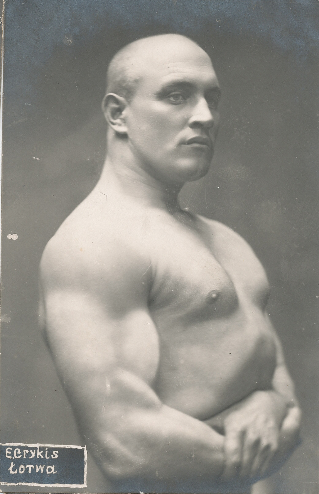 Raskejõustiklane E. Grykis