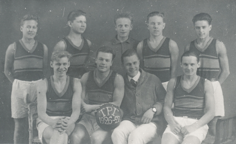 Tallinna Vene gümnaasiumi korvpallimeeskond