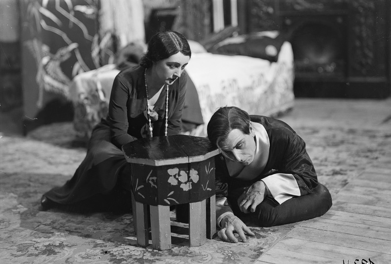 Üks tuvike lendab merele, Eesti Draamateater, 1937